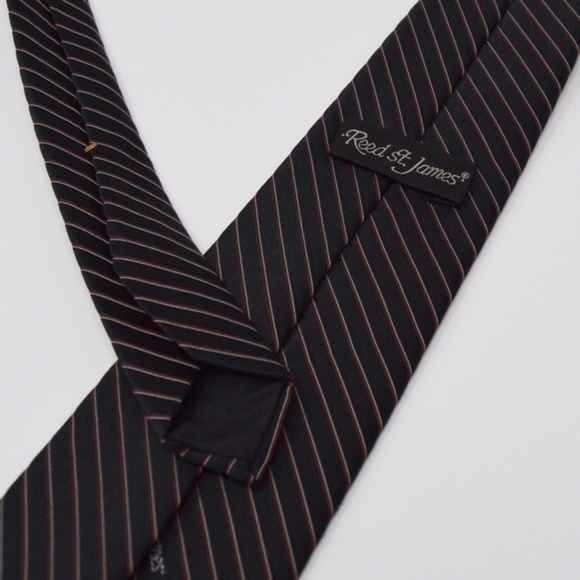 Reed St James Tie Black Red Silver Diagonal Pinstripe Classic Width - Picture 5 of 5